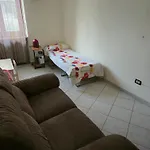 Laura\'S Home