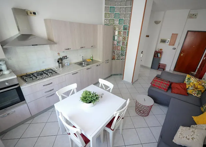Laura\'S Home